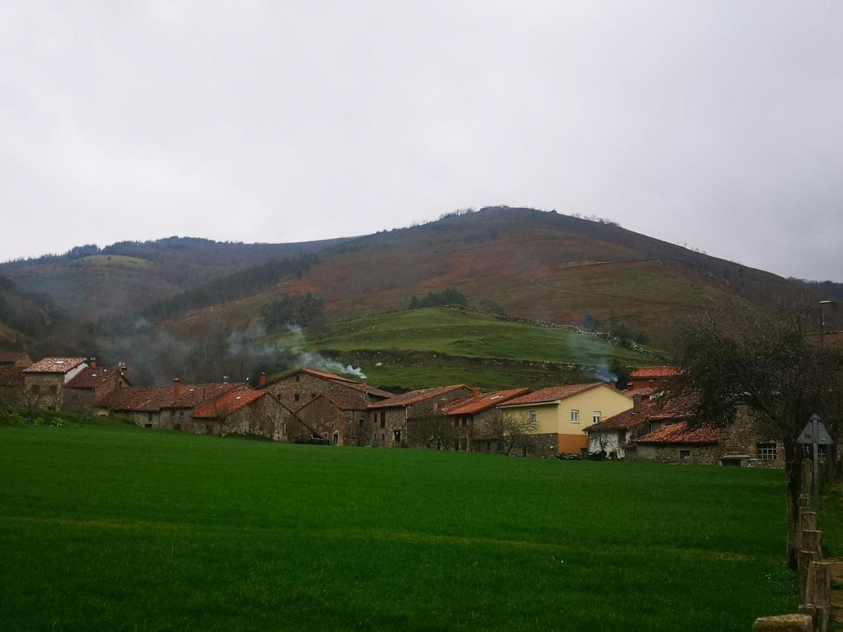 Posada Rural Penasagra Quintanilla Eksteriør bilde